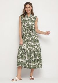 Born2be - Zielona Rozkloszowana Sukienka Bez Rękawów z Wiskozy z Wiązanym Paskiem Reviosae. Okazja: na co dzień. Typ kołnierza: dekolt w serek. Kolor: zielony. Materiał: wiskoza. Długość rękawa: bez rękawów. Typ sukienki: rozkloszowane. Styl: klasyczny, casual #1