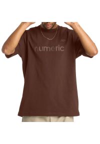 Koszulka męska New Balance Numeric MT51955ROK - brązowa. Kolor: brązowy. Materiał: bawełna, materiał. Długość rękawa: krótki rękaw. Długość: krótkie #1