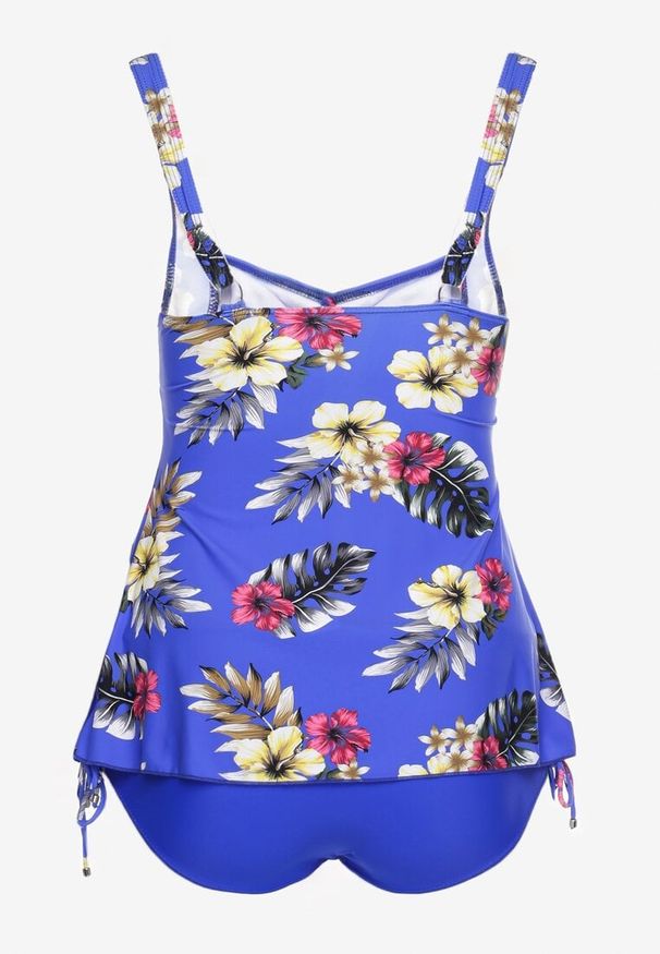 Born2be - Niebieskie Dwuczęściowy Strój Kąpielowy z Topem i Majtkami z Wysokim Stanem Talmeria. Stan: podwyższony. Kolekcja: plus size. Kolor: niebieski. Wzór: kwiaty