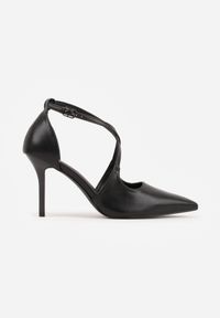 Renee - Czarne Szpilki VICES z Paseczkami w Kształcie Litery X Alethise. Nosek buta: szpiczasty. Zapięcie: pasek. Kolor: czarny. Wzór: paski. Obcas: na szpilce. Styl: elegancki, glamour. Wysokość obcasa: średni #5