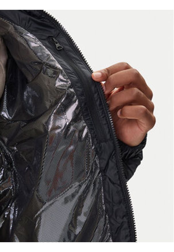 columbia - Columbia Kurtka zimowa Pike Lake™ II 2050941 Czarny Regular Fit. Kolor: czarny. Materiał: syntetyk. Sezon: zima