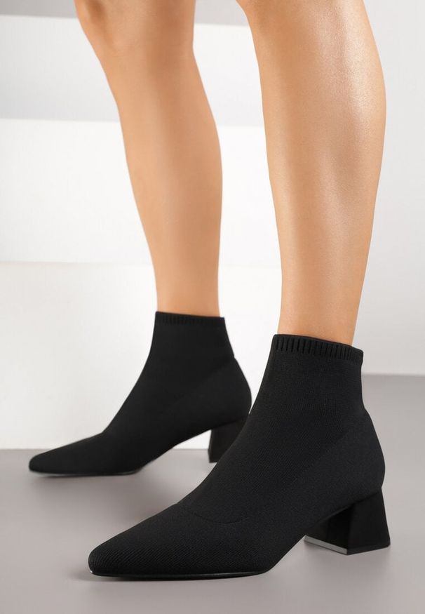 Born2be - Czarne Botki na Stożkowym Obcasie z Elastyczną Cholewką Tulasea. Kolor: czarny. Materiał: jeans. Szerokość cholewki: normalna. Obcas: na obcasie. Wysokość obcasa: średni