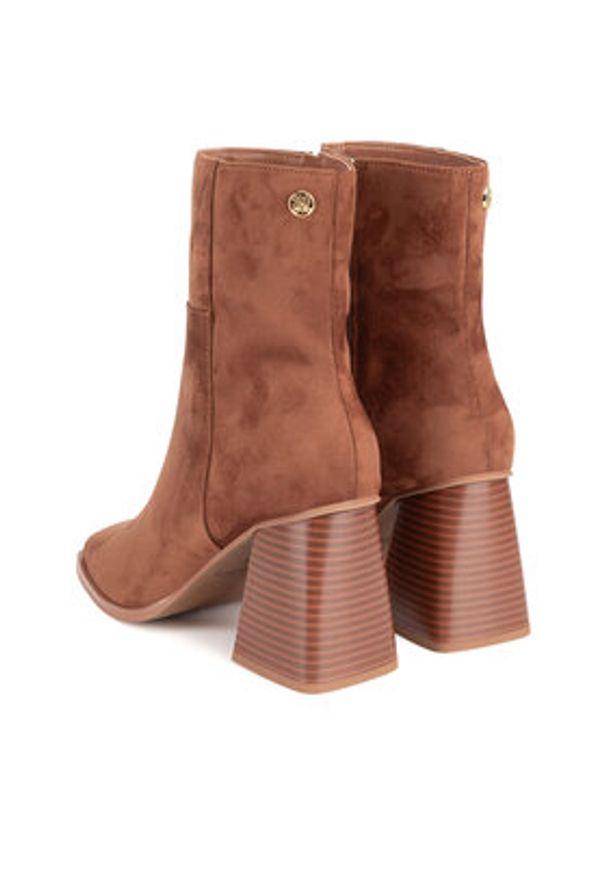 Nine West Botki WFA3361-1 Brązowy. Kolor: brązowy. Materiał: materiał