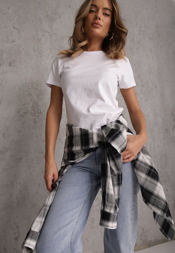 Renee - Biały T-shirt z Bawełny z Okrągłym Dekoltem Nedima. Okazja: na co dzień. Kolor: biały. Materiał: bawełna. Styl: casual, klasyczny