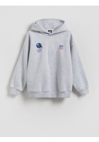 Reserved - Bawełniana bluza NFL - jasnoszary. Kolor: szary. Materiał: bawełna #1