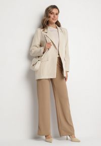 Born2be - Beżowa Jednorzędowa Marynarka o Pudełkowym Kroju Selluria. Okazja: na co dzień. Kolor: beżowy. Materiał: jeans. Sezon: jesień, wiosna. Styl: elegancki, casual #6