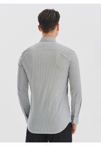 Pako Lorente - PAKO LORENTE - Biała koszula męska mikrowzór. Kolor: biały. Materiał: bawełna. Długość rękawa: długi rękaw. Długość: długie. Sezon: jesień #4