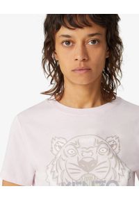 Kenzo - KENZO - Jasnoróżowa koszulka Tiger. Kolor: różowy, wielokolorowy, fioletowy. Materiał: bawełna. Wzór: aplikacja. Sezon: wiosna. Styl: klasyczny #4