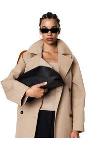 Kazar - Czarne okulary przeciwsłoneczne o prostokątnym kształcie. Kształt: prostokątne. Kolor: czarny. Materiał: materiał #10