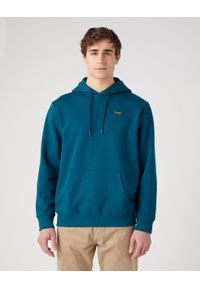 Wrangler - WRANGLER HOODIE MĘSKA BLUZA Z KAPTUREM LOGO DEEP TEAL 112341222. Typ kołnierza: kaptur