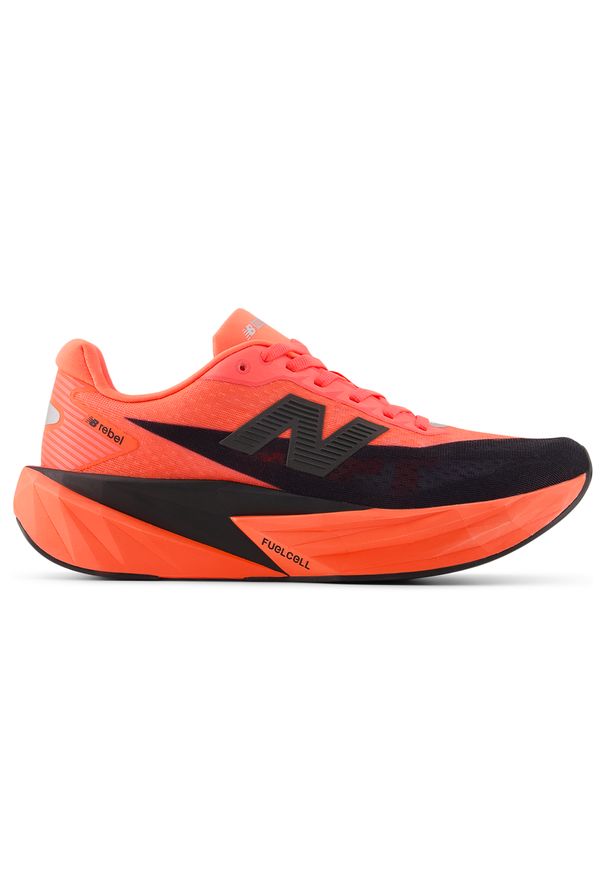 Buty męskie New Balance FuelCell Rebel v5 MFCXLA5 – czerwone. Kolor: czerwony. Materiał: guma, materiał, syntetyk. Szerokość cholewki: normalna. Wzór: geometria. Sport: bieganie, fitness