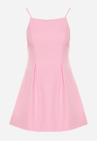 Born2be - Różowa Sukienka Vices o Rozkloszowanym Kroju na Ramiączkach Zdobiona Zakładkami Sarileve. Okazja: na co dzień. Typ kołnierza: dekolt kwadratowy. Kolor: różowy. Materiał: jeans. Długość rękawa: na ramiączkach. Wzór: aplikacja. Typ sukienki: rozkloszowane, proste. Styl: casual, klasyczny #3