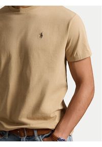Polo Ralph Lauren T-Shirt 710671438527 Brązowy jasny Regular Fit. Typ kołnierza: polo. Kolor: brązowy. Materiał: bawełna #6
