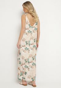 Born2be - Beżowo-Zielona Kwiecista Sukienka na Ramiączkach z Wiskozą o Rozkloszowanym Kroju Jenarienna. Okazja: na co dzień. Typ kołnierza: dekolt w kształcie V. Kolor: zielony. Materiał: wiskoza. Długość rękawa: na ramiączkach. Wzór: kwiaty. Typ sukienki: rozkloszowane. Styl: casual, elegancki #6