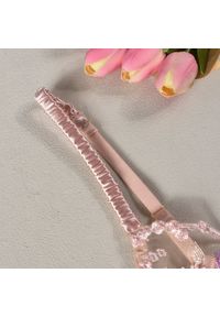 Intica - Komplet bielizny haftowanej na specjalne okazje Goryana. Kolor: różowy. Materiał: materiał, skóra. Wzór: haft #2