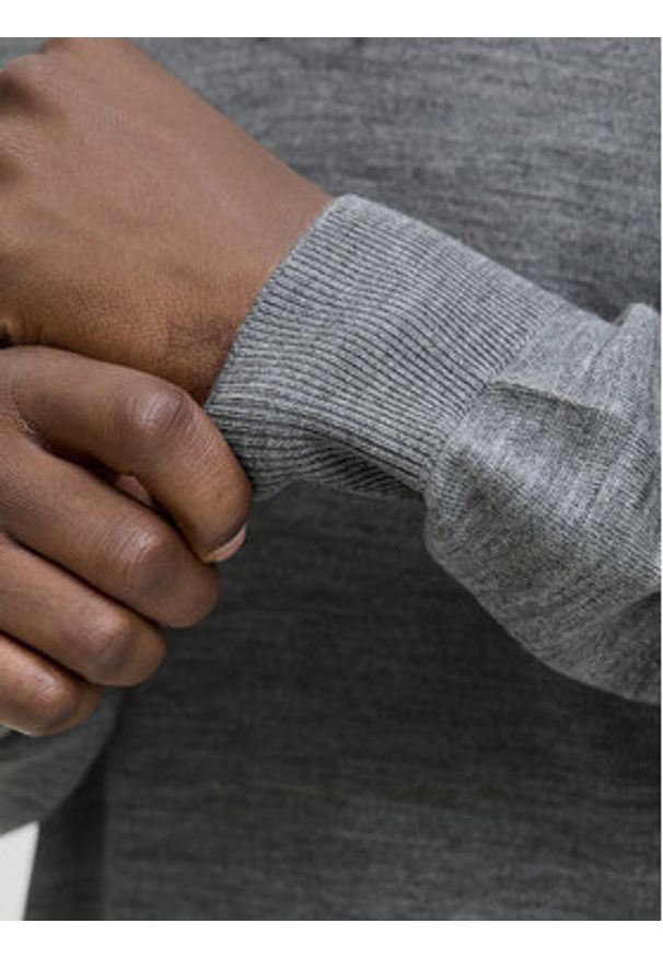 Jack & Jones Sweter Merino 12281757 Szary Regular Fit. Kolor: szary. Materiał: wełna