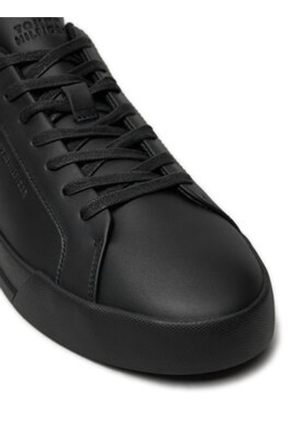 TOMMY HILFIGER - Tommy Hilfiger Sneakersy Court Better Lth FM0FM05322 Czarny. Kolor: czarny. Materiał: skóra