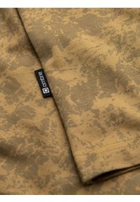 Ombre Clothing - Wzorzysta bawełniana męska koszulka z krótkim rękawem – oliwkowa V3 OM-TSFP-0223 - XXL. Okazja: na co dzień. Kolor: oliwkowy. Materiał: bawełna. Długość rękawa: krótki rękaw. Długość: krótkie. Wzór: nadruk. Styl: klasyczny, casual #7