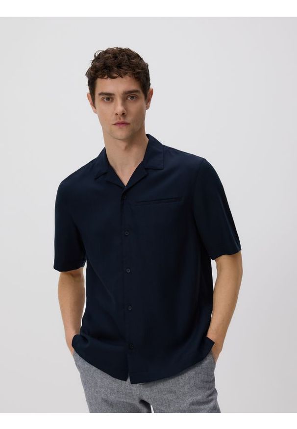 Reserved - Koszula comfort fit z lyocellu - granatowy. Kolor: niebieski. Materiał: tkanina