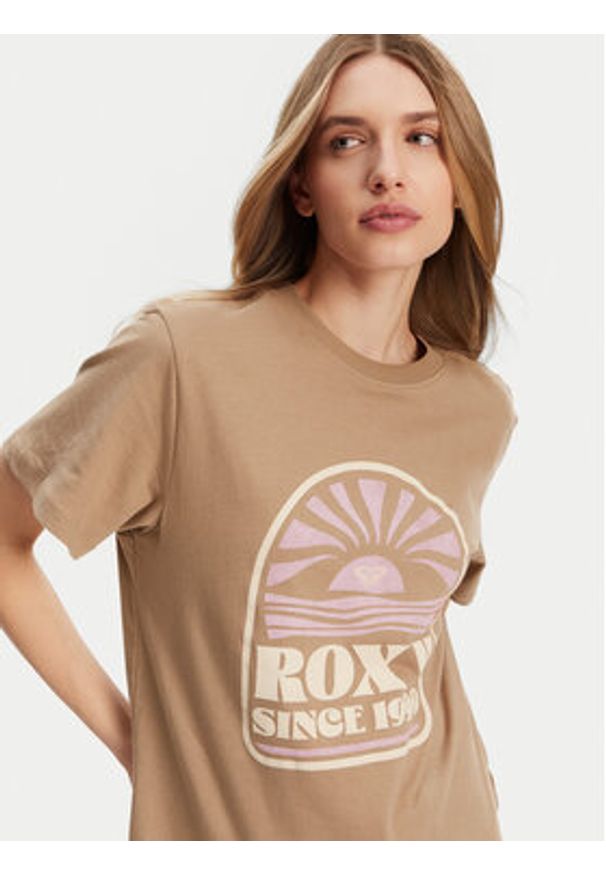 Roxy T-Shirt ERJZT05912 Brązowy Regular Fit. Kolor: brązowy. Materiał: bawełna