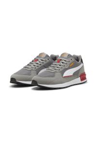 Buty do chodzenia męskie Puma Graviton. Zapięcie: sznurówki. Kolor: czerwony, szary, biały, wielokolorowy. Materiał: guma, syntetyk, tkanina, materiał. Szerokość cholewki: normalna. Sport: turystyka piesza