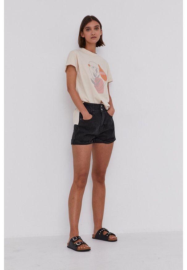Answear Lab - Szorty jeansowe. Okazja: na co dzień. Kolor: czarny. Materiał: jeans. Wzór: gładki. Styl: wakacyjny