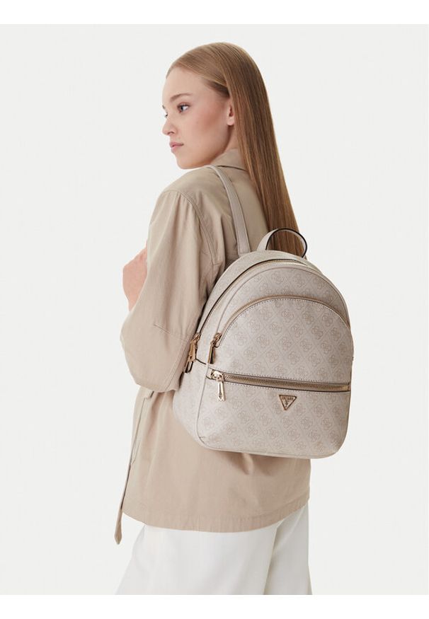 Guess Plecak Manhattan II HWSG71 18330 Beżowy. Kolor: beżowy. Materiał: skóra