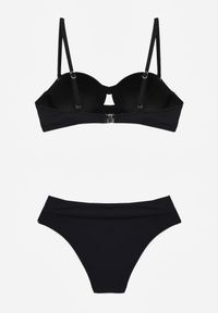 Renee - Czarne Bikini Dwuczęściowe z Ozdobnym Węzłem i Odpinanymi Ramiączkami Azaeryra. Kolekcja: plus size. Kolor: czarny. Wzór: geometria #2