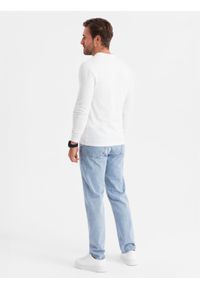 Ombre Clothing - Longsleeve męski z nadrukiem - biały 2 OM-LSPT-0119 - XXL. Kolor: biały. Materiał: bawełna. Długość rękawa: długi rękaw. Długość: długie. Wzór: nadruk #3