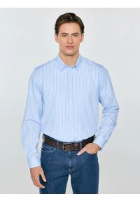 Big-Star - Koszula męska w prążek błękitna Gibinor 400. Okazja: na co dzień. Typ kołnierza: kołnierzyk klasyczny. Kolor: niebieski. Materiał: tkanina, bawełna. Wzór: prążki. Styl: casual, elegancki, klasyczny #1