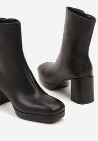 Born2be - Czarne Botki Vices na Obcasie i Platformie z Kwadratowym Noskiem Faliresa. Okazja: na co dzień. Kolor: czarny. Obcas: na obcasie. Styl: casual, elegancki. Wysokość obcasa: średni #4