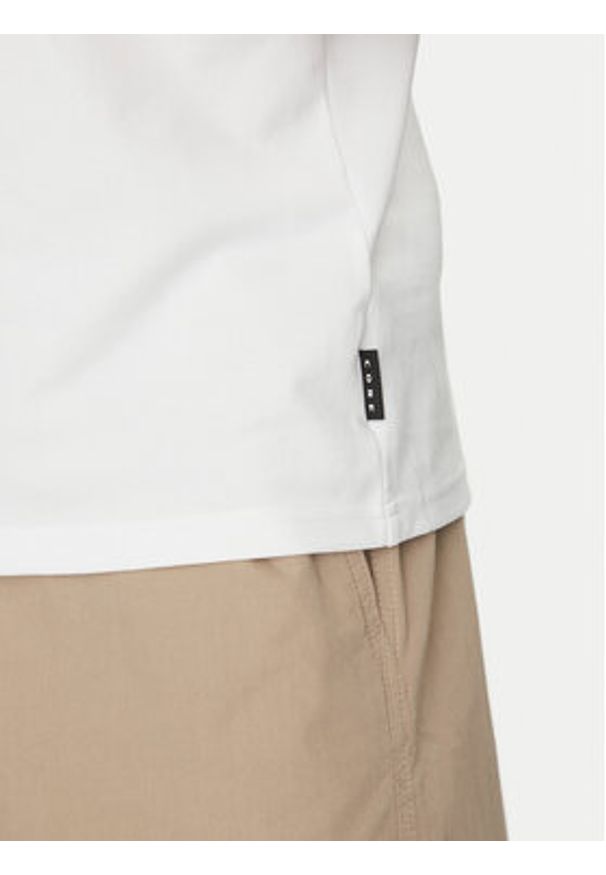 Jack & Jones - Jack&Jones Polo Fusion 12273127 Biały Regular Fit. Typ kołnierza: polo. Kolor: biały. Materiał: syntetyk
