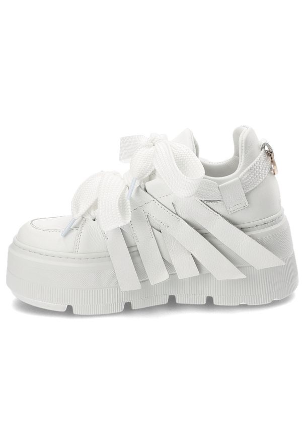 CheBello - Białe Sneakersy Chebello Modne Obuwie Damskie Na Platformie. Zapięcie: pasek. Kolor: biały. Materiał: materiał, skóra. Wzór: paski. Obcas: na platformie. Styl: elegancki