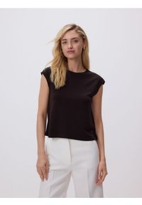 Reserved - Top z modalem - ciemnobrązowy. Kolor: brązowy. Materiał: dzianina #1