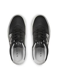 Armani Exchange Sneakersy XDX147 XV830 T037 Czarny. Kolor: czarny