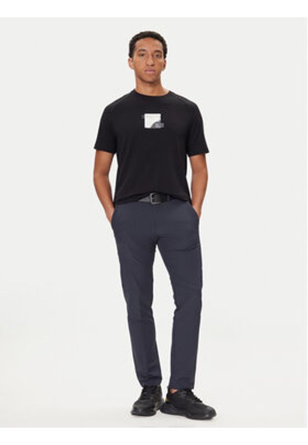BOSS T-Shirt Stripe Zone 50548093 Czarny Relaxed Fit. Kolor: czarny. Materiał: bawełna
