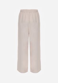 Renee - Jasnobeżowe Spodnie High Waist ze Sznurkiem w Talii i Prostą Nogawką Raveann. Okazja: na spacer, na co dzień. Stan: podwyższony. Kolor: beżowy. Wzór: aplikacja. Styl: casual #6