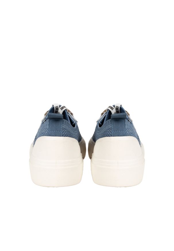 Love Moschino Trampki | JA15022G1LIYI | Kobieta | Niebieski. Okazja: na spacer, na co dzień. Kolor: niebieski. Materiał: tkanina, skóra. Sezon: lato. Styl: casual
