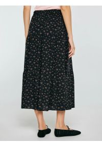 Big-Star - Spódnica damska midi z wiskozy z motywem kwiatowym czarna Vendi 906. Kolor: czarny. Materiał: wiskoza. Wzór: kwiaty. Styl: elegancki, klasyczny #2