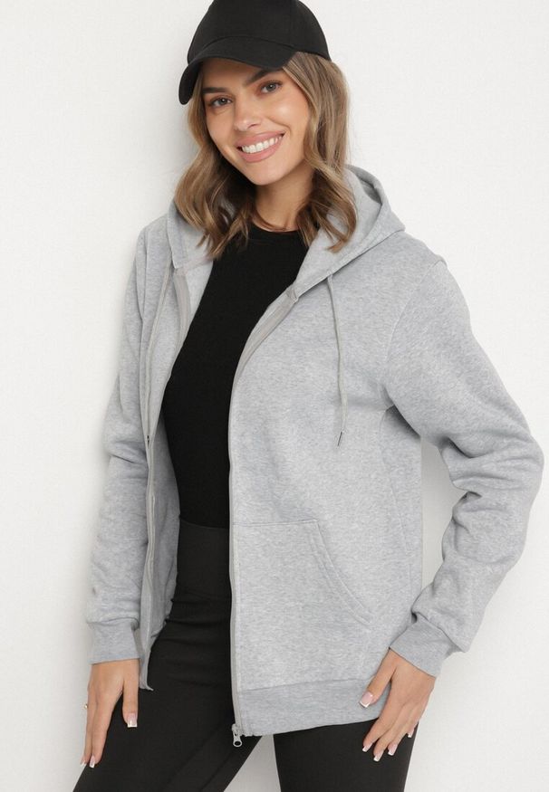 Born2be - Szara Rozpinana Bluza z Kapturem Typu Oversize Diosa. Okazja: na co dzień. Typ kołnierza: kaptur. Kolor: szary. Materiał: jeans. Sezon: wiosna, jesień. Styl: casual, klasyczny