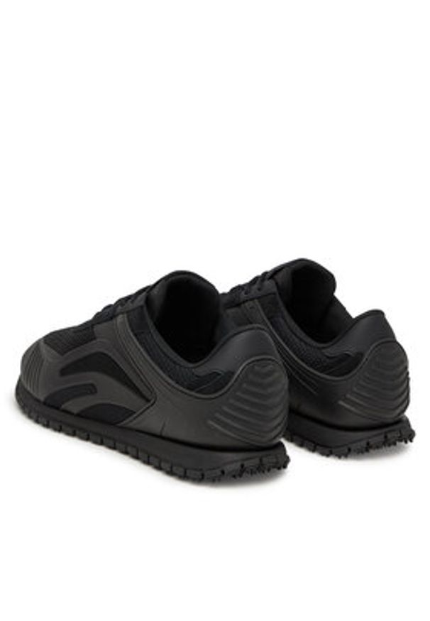 Emporio Armani Sneakersy X4X699 XR359 N214 Czarny. Kolor: czarny. Materiał: skóra