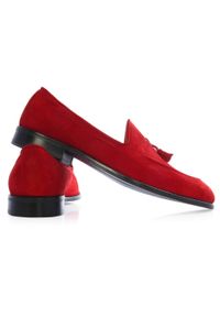 Faber - Czerwone wsuwane buty męskie - tassel loafers T149. Zapięcie: bez zapięcia. Kolor: czerwony. Materiał: guma, nubuk, skóra. Styl: klasyczny, wizytowy