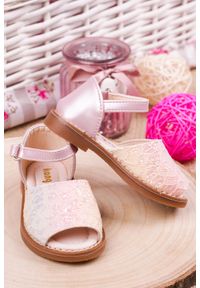 Casu - Różowe sandały brokatowe na rzep z zakrytą piętą casu 1051-2. Zapięcie: rzepy. Kolor: różowy #2