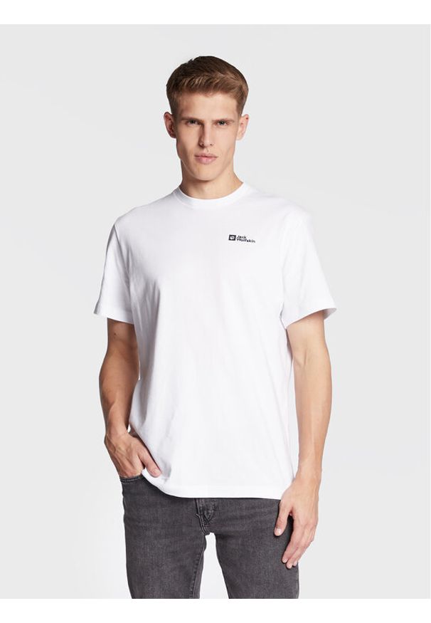 Jack Wolfskin T-Shirt Essential 1808382 Biały Regular Fit. Kolor: biały. Materiał: bawełna