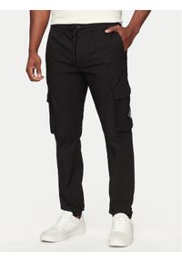Calvin Klein Jeans Joggery J30J325900 Czarny Skinny Fit. Kolor: czarny. Materiał: bawełna