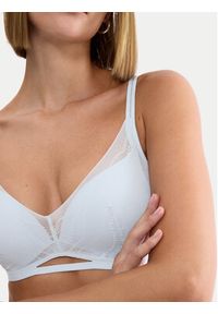 Triumph Biustonosz push-up Breathe & Lift 10226602 Niebieski jasny. Kolor: niebieski. Materiał: syntetyk. Rodzaj stanika: push-up #3