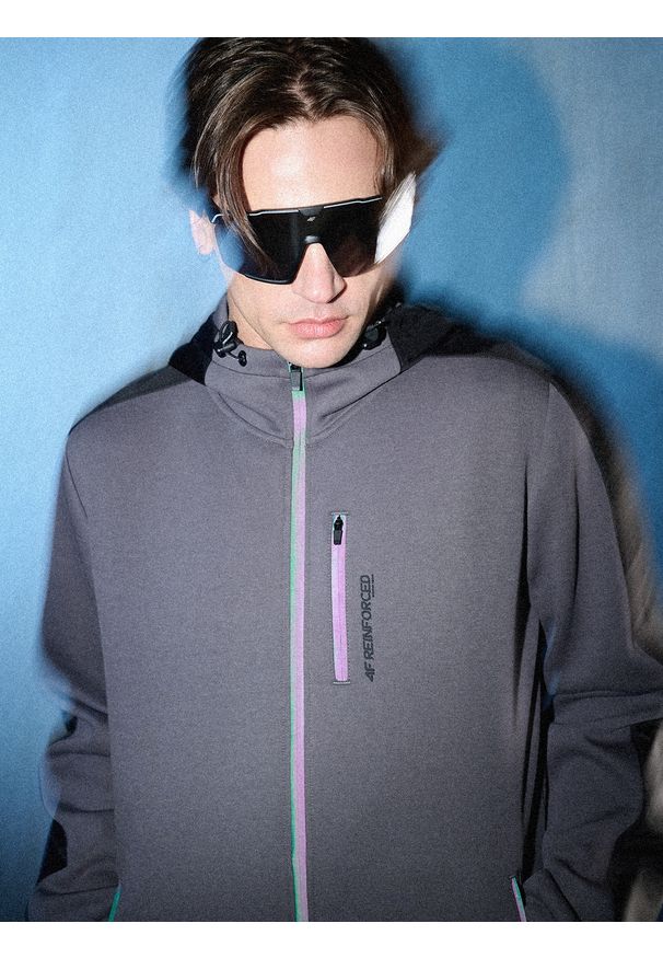 4f - 4F Bluza dresowa regular z kapturem męska - szara XL. Okazja: na co dzień. Typ kołnierza: kaptur. Kolor: szary. Materiał: dresówka. Wzór: gładki. Styl: casual, sportowy