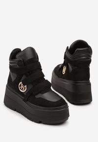 Born2be - Czarne Botki Vices w Stylu Sneakersów na Platformie Afirriva. Okazja: na co dzień. Zapięcie: rzepy. Kolor: czarny. Materiał: jeans. Wzór: aplikacja. Obcas: na platformie. Styl: retro, casual, klasyczny. Wysokość obcasa: średni #3