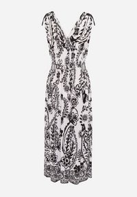 Born2be - Czarna Sukienka z Roślinnym Wzorem i Kopertowym Dekoltem z Gumką w Talii Orrune. Okazja: do pracy, na co dzień, na spotkanie biznesowe. Typ kołnierza: dekolt kopertowy. Kolor: czarny. Materiał: jeans. Sezon: lato. Typ sukienki: kopertowe. Styl: casual, klasyczny, biznesowy #3