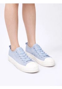 Big-Star - Trampki damskie niskie niebieskie RR274078 401. Okazja: na co dzień. Nosek buta: okrągły. Zapięcie: sznurówki. Kolor: niebieski. Materiał: denim, materiał. Szerokość cholewki: normalna. Styl: casual, elegancki, sportowy, klasyczny #4